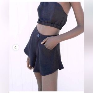 EUC Zara black high rise flowy shorts size large